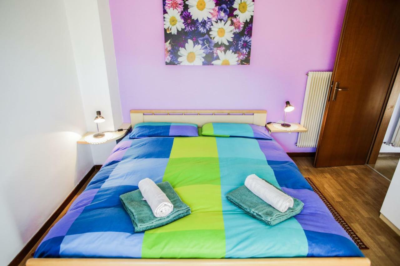 Casa De Val Apartment กาลเชรานิกา อัล ลาโก ภายนอก รูปภาพ