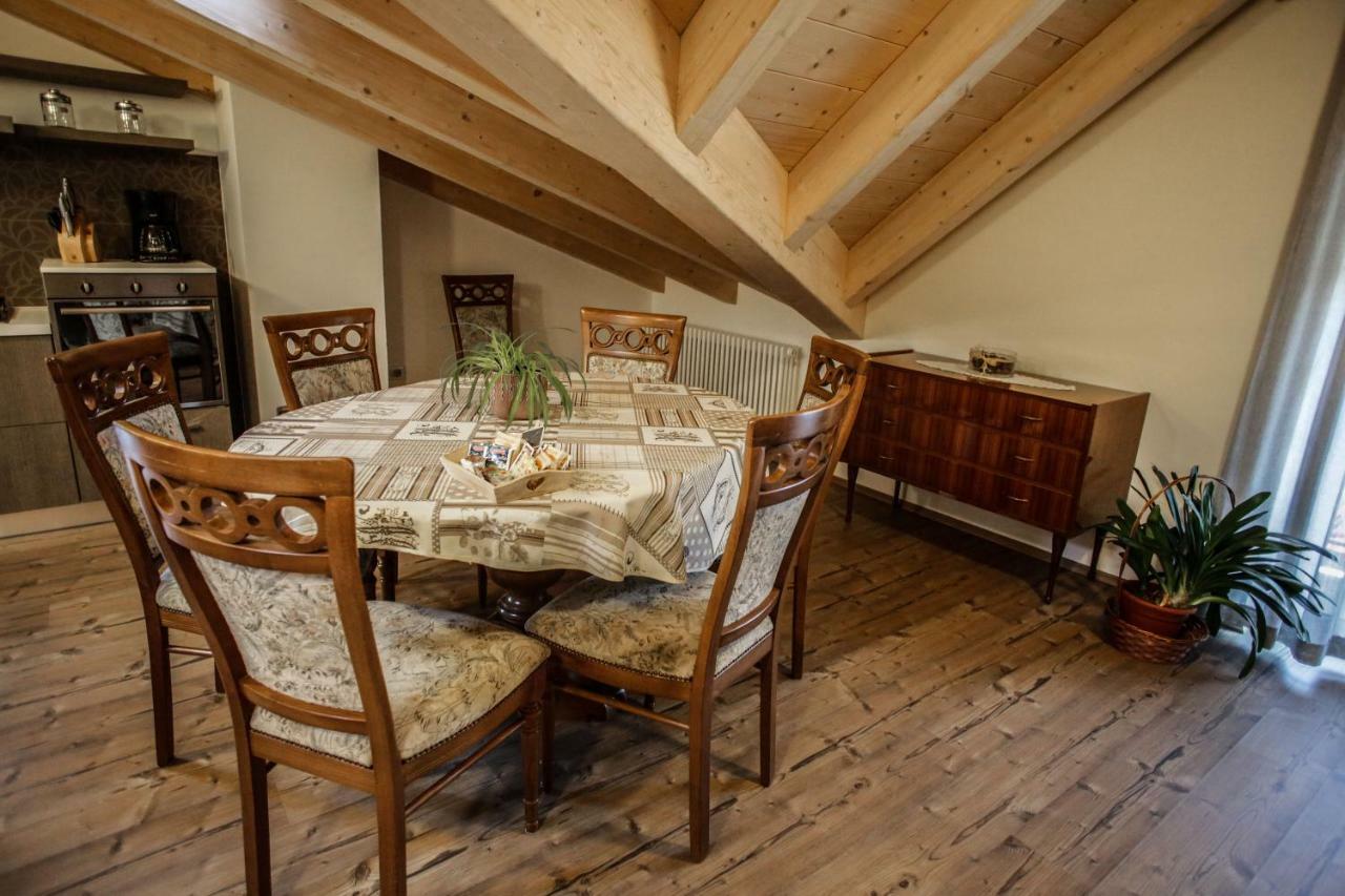 Casa De Val Apartment กาลเชรานิกา อัล ลาโก ภายนอก รูปภาพ
